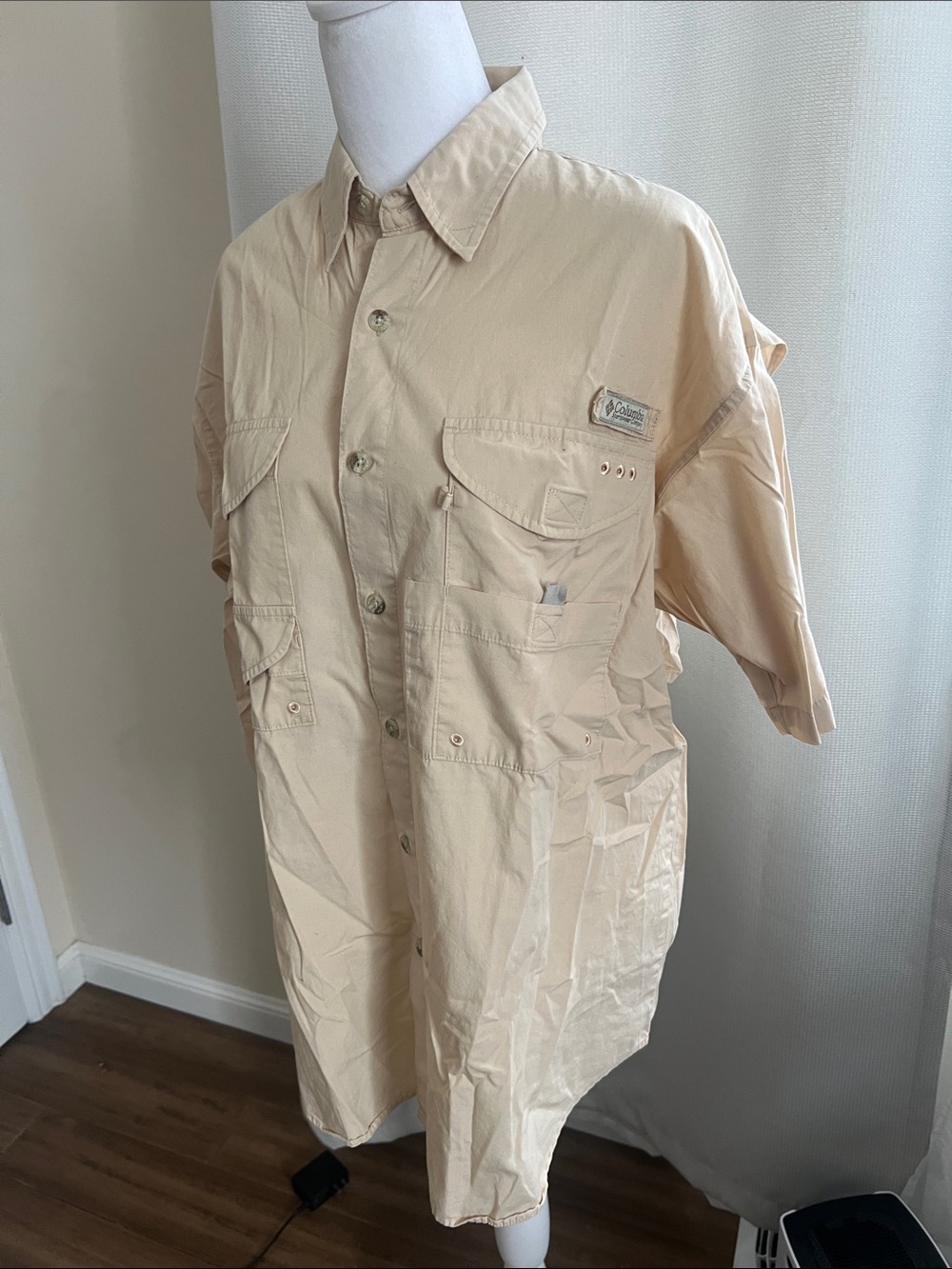 Columbia Cream Short Sleeve Fishing Shirt